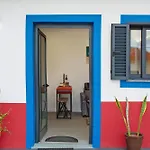 Feriehus Litlle Zen House Santana (Madeira)
